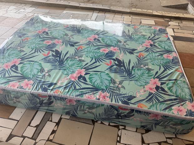 8inches Double Mattress for Sale · Photo 2
