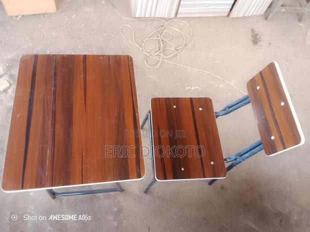 Lecture Hall Furniture · Photo 3