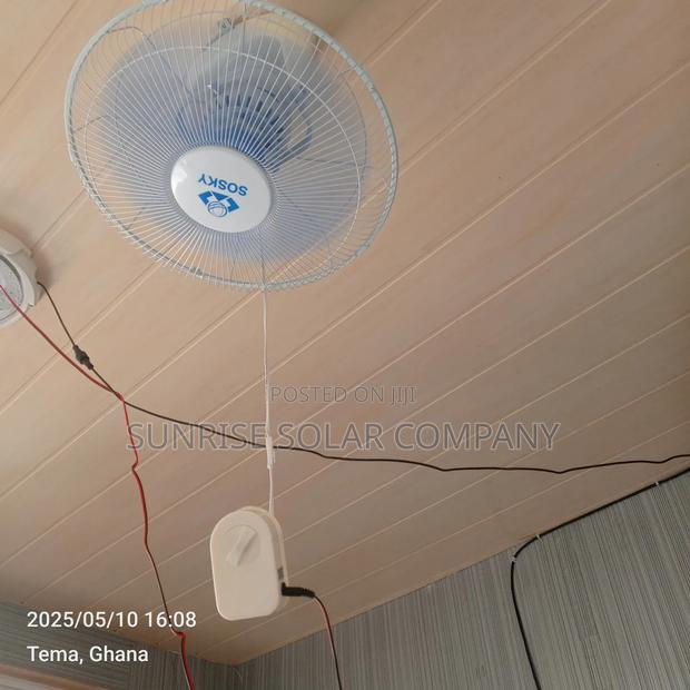 Solar Dc Wall Mount Fan photo 3