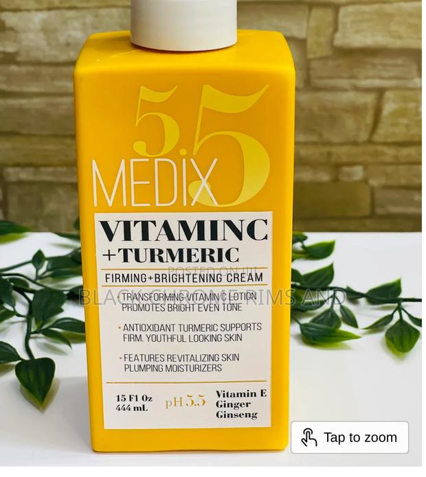 Medix 5.5 Vitamin C Cream and Turmeric · Photo 2