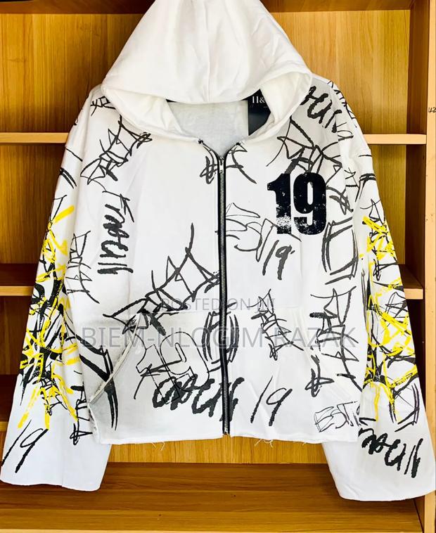 High Quality Zip Crop Hoodies in Stock