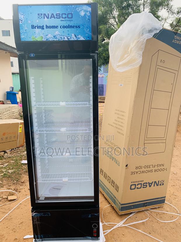 Show Case Fridge of 288l · Photo 2