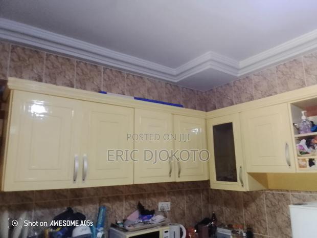 Sprayed Kitchen Cabinets · Photo 4
