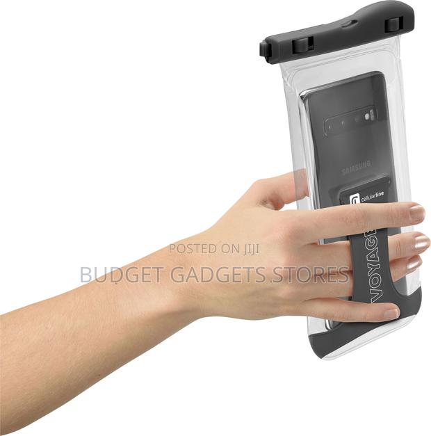 Waterproof Smartphone Case · Photo 4