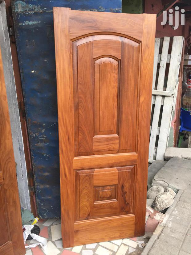 Wooden Doors · Photo 2
