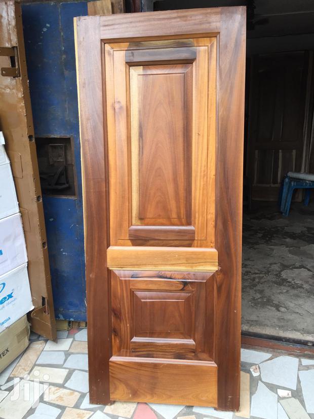 Wooden Doors · Photo 2