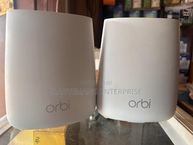 Netgear Orbi · Photo 4