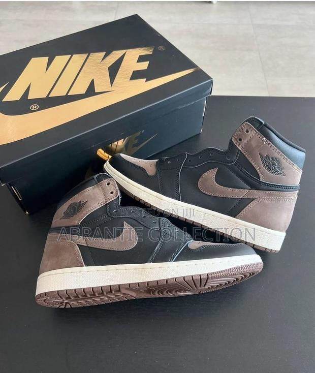 Air Jordan Retro 1 Palomino · Photo 4