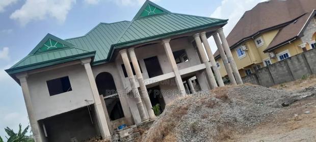 6bdrm Duplex in Rightkey, Kumasi Metropolitan for sale · Photo 2