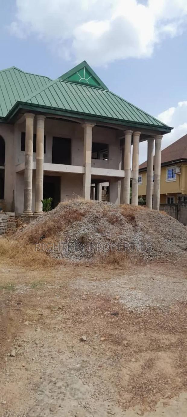 6bdrm Duplex in Rightkey, Kumasi Metropolitan for sale · Photo 4