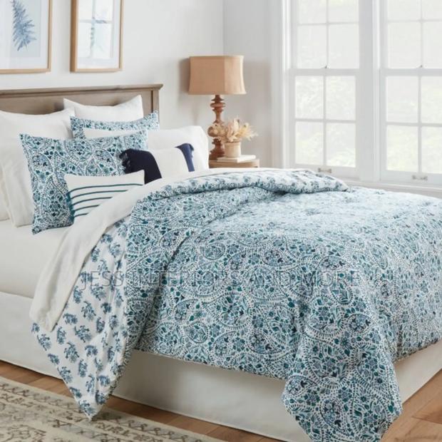 Threshold 12pc Reversible Comforter Sheets Set · Photo 3
