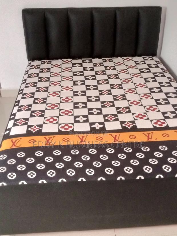 Inbuilt Bed