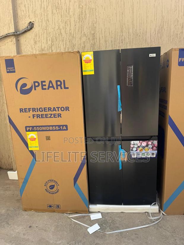 4/ French Door Refrigerator Pearl 363 Litres