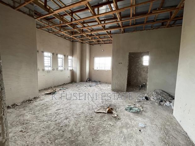 4bdrm House in K Fuseini Estate, Kumasi Metropolitan for sale photo 5