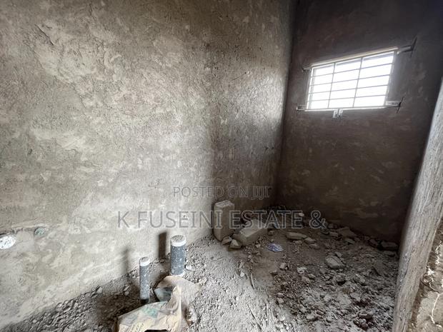 4bdrm House in K Fuseini Estate, Kumasi Metropolitan for sale photo 10
