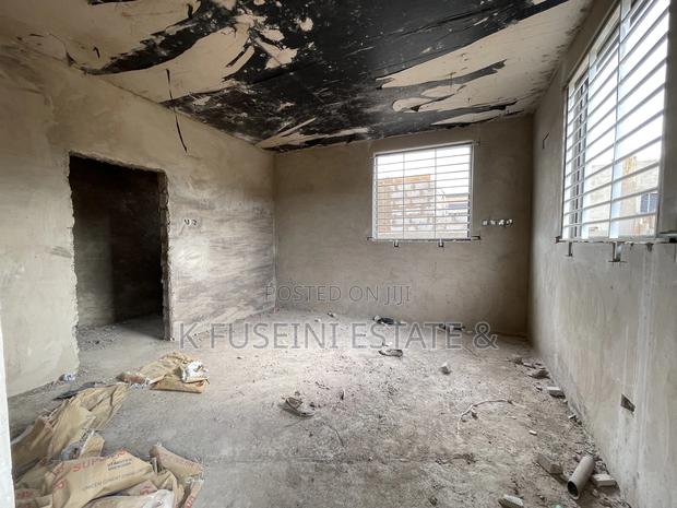 4bdrm House in K Fuseini Estate, Kumasi Metropolitan for sale photo 4