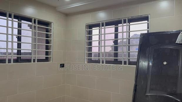 4bdrm House in K Fuseini Estate, Kumasi Metropolitan for sale photo 7