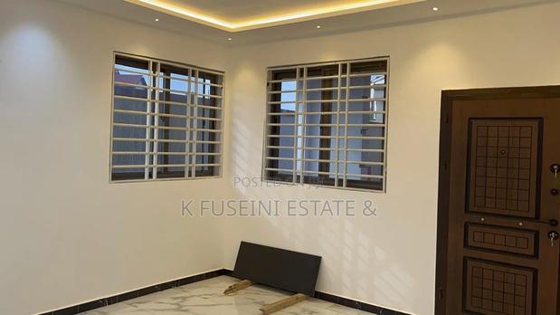 4bdrm House in K Fuseini Estate, Kumasi Metropolitan for sale photo 10