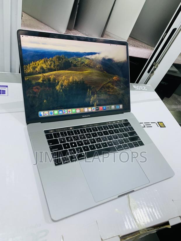 Laptop Apple MacBook Pro 2019 16GB Intel Core I7 SSD 512GB
