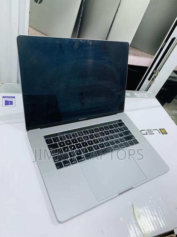 Laptop Apple MacBook Pro 2019 16GB Intel Core I7 SSD 512GB photo 3