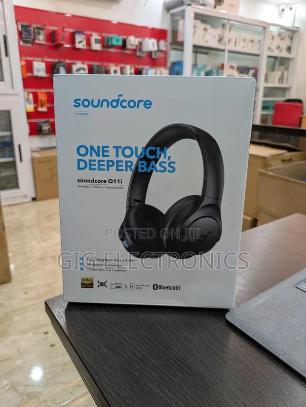 Anker Q11i Wireless Over-Ear Bluetooth Headphones · Photo 2