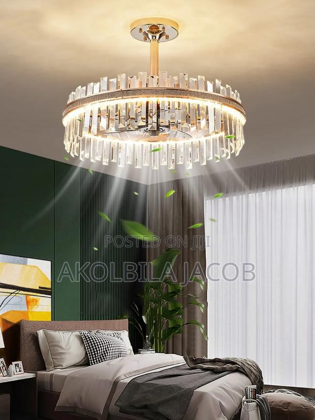 Chandler Crystal Fan
