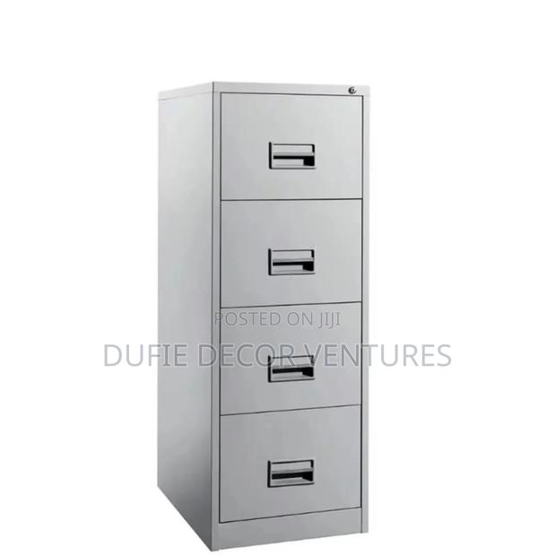 4 Drawer Cabinet · Photo 1
