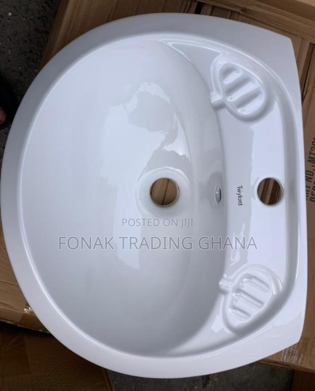 Small Basin _Bathroom Sink