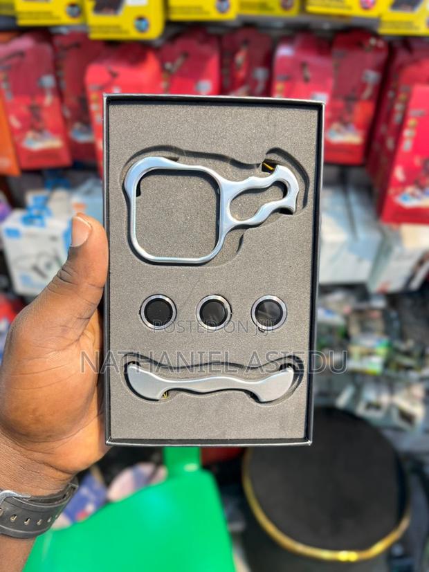Alloy Frameless Metal Phone Case for iPhone · Photo 3