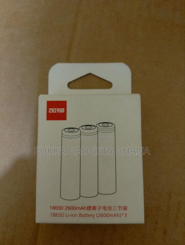 Zhyiun Crane 3 Battery · Photo 2