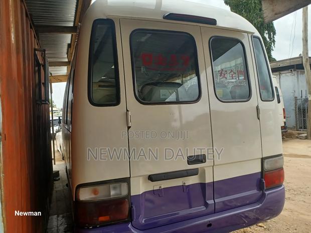 Toyota Coaster 2005 Beige