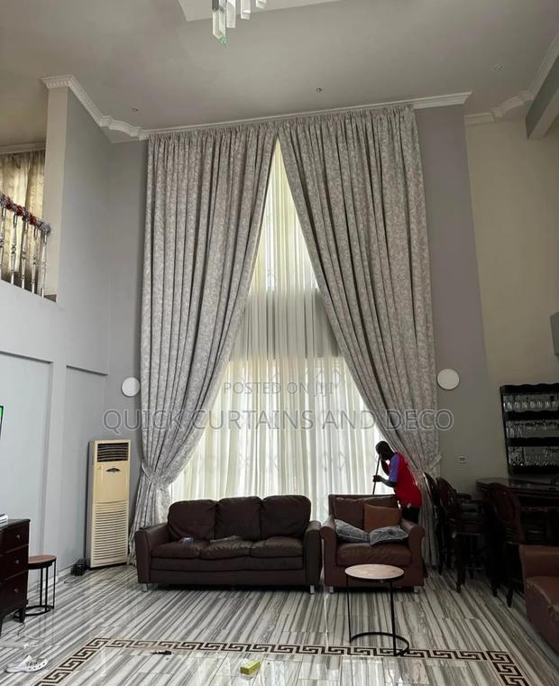 Quick Curtains, Installation Decor · Photo 2