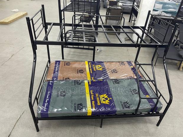 Bunk Bed (Quarter Up Double Down) · Photo 1