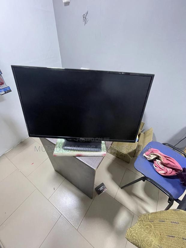Dell 27inchs Ips Monitor photo 3