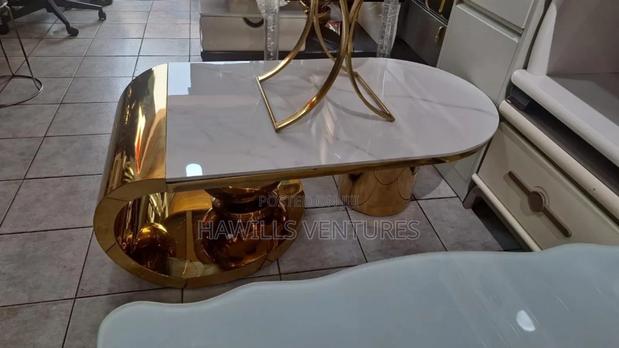 Center Table Mable · Photo 2
