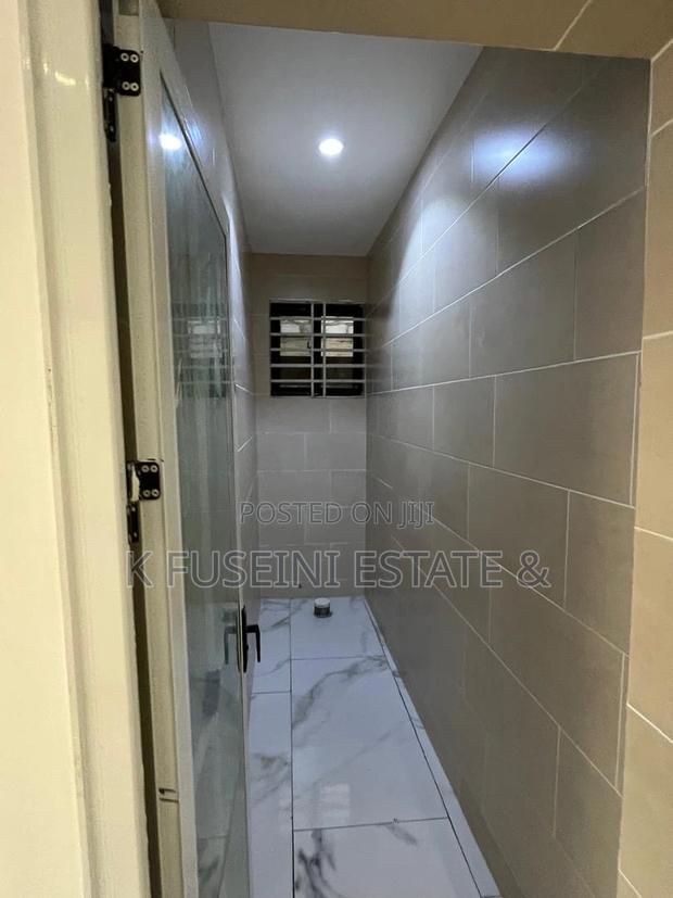 5bdrm House in K Fuseini Estate, Kumasi Metropolitan for sale photo 4