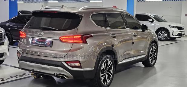 Hyundai Santa Fe SEL 2.0T AWD 2020 Brown