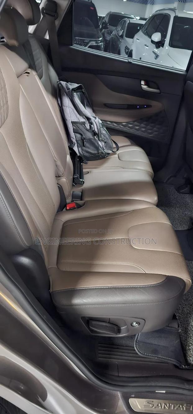 Hyundai Santa Fe SEL 2.0T AWD 2020 Brown