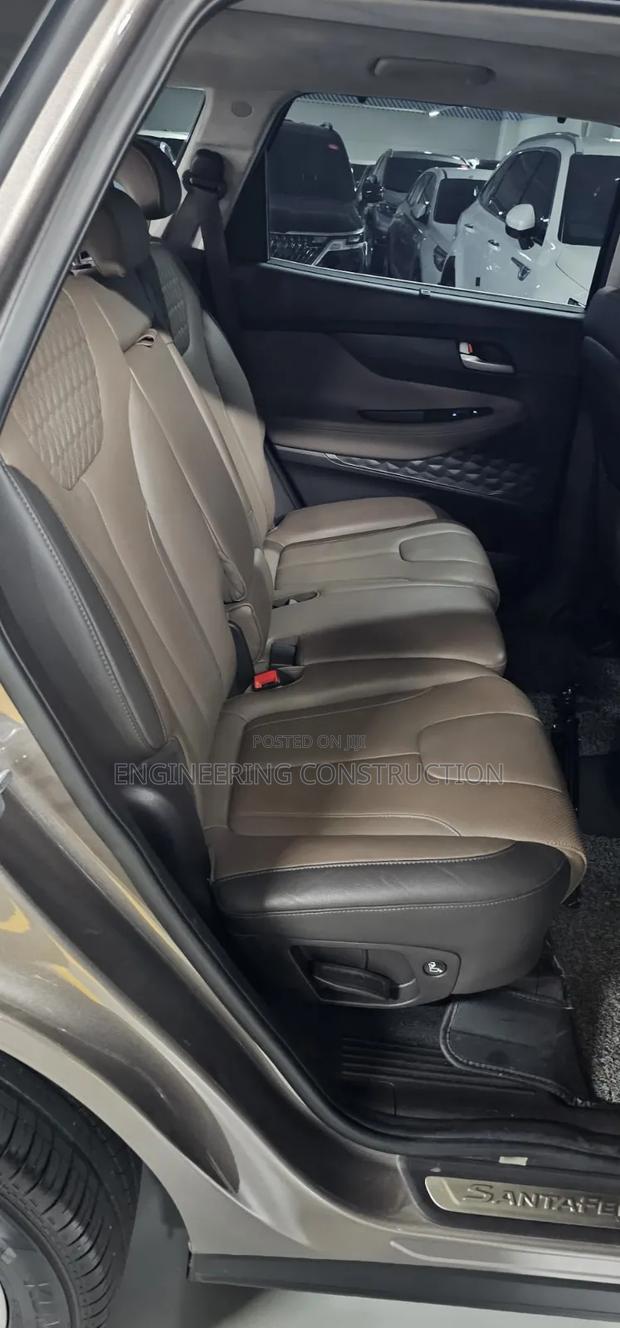 Hyundai Santa Fe SEL 2.0T AWD 2020 Brown