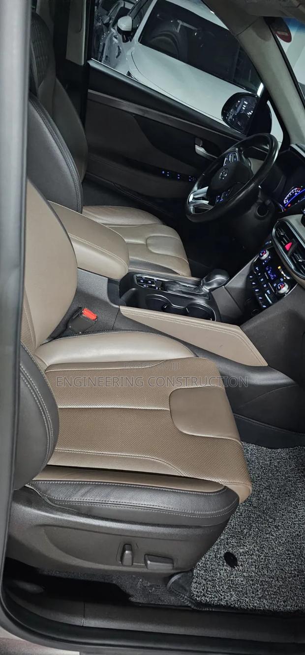 Hyundai Santa Fe SEL 2.0T AWD 2020 Brown