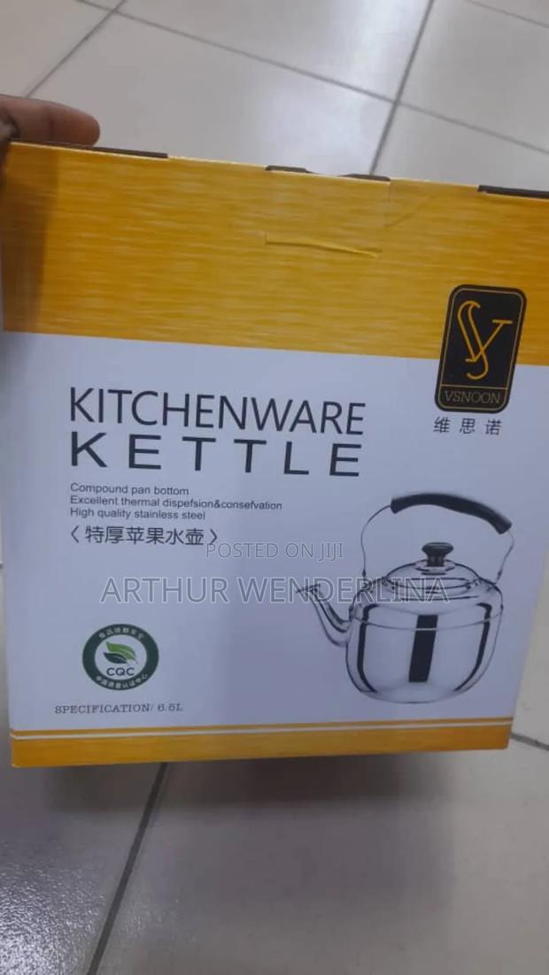 Kitchen Ware Kettle · Photo 1
