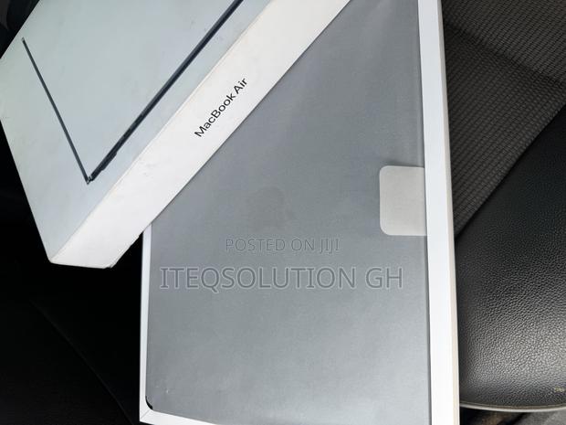 Laptop Apple MacBook Air 2024 M3 15-Inch 8GB Apple M3 SSD 256GB photo 3