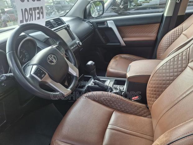 Toyota Land Cruiser Prado 2.7 VVT-i 2016 Silver