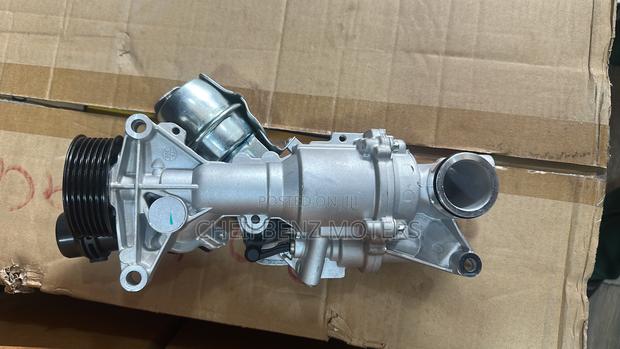Mercedes Benz C300 W205 M274 2016-2019 Engine Water Pump