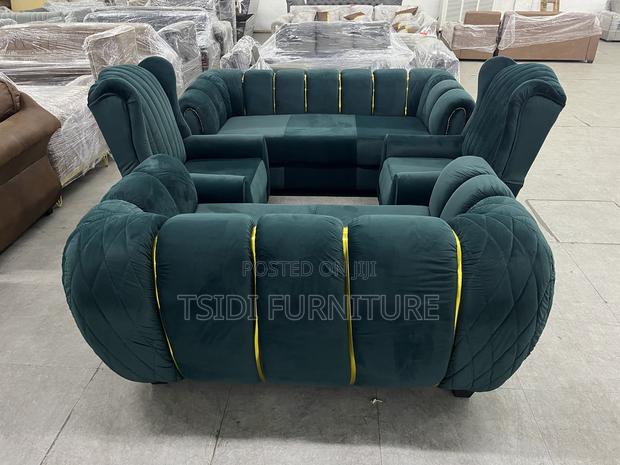 Quality Sofa Set · Photo 3