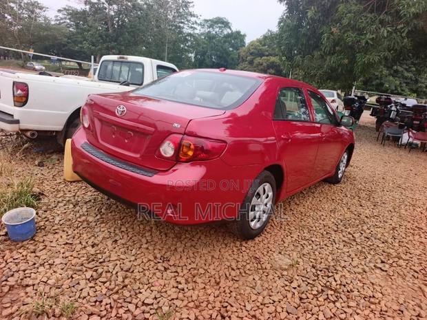Toyota Corolla 1.6 Advanced m-mt 2009 Red