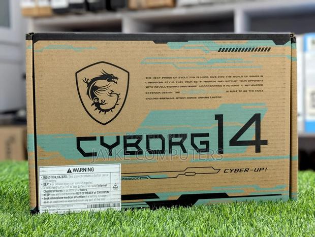 New Laptop MSI Cyborg 14 16GB Intel Core I7 SSD 512GB photo 2
