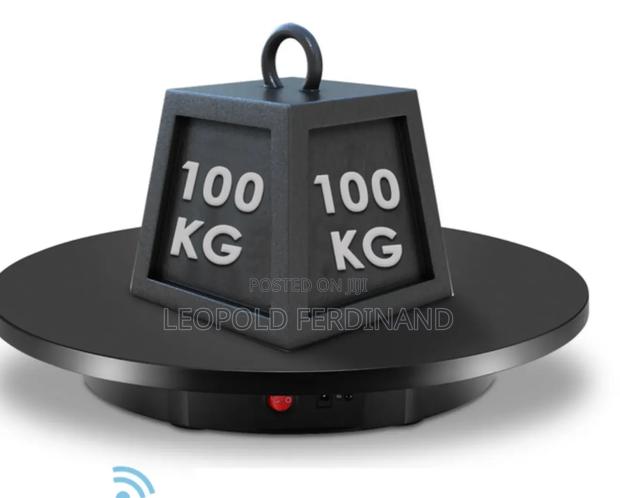 Turntable 360* · Photo 3