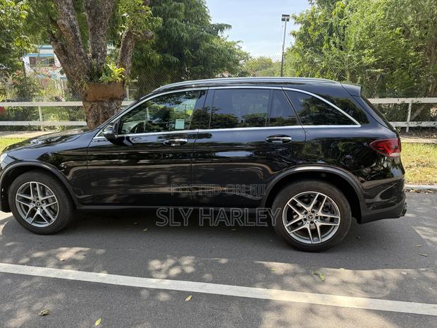 Mercedes-Benz GLC-Class 2019 Black