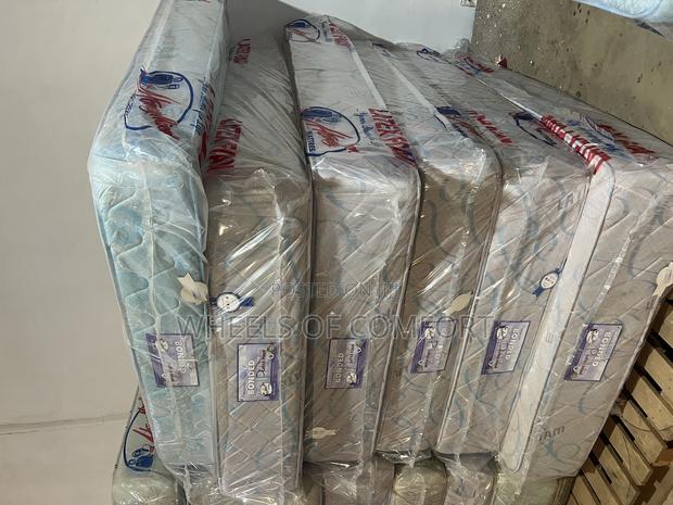 Orthopaedic Bonded 12inches Latex Foam Mattress · Photo 3